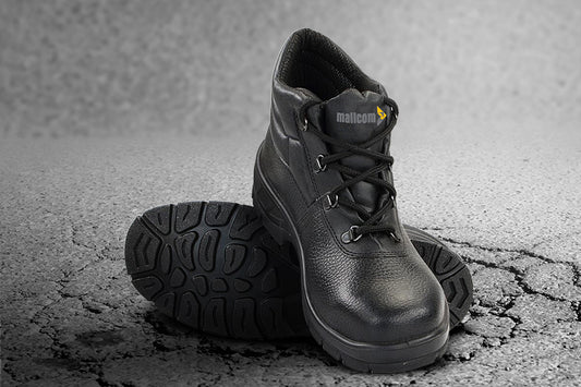 Factors To Consider While Selecting The Best Safety Shoe